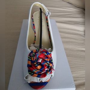 NWT! White slingback shoes with multi Swirly flower.